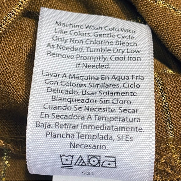 TERRA & SKY metallic stripes ruffle accents polyester knit long sleeve top 2X - Picture 9 of 9